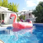 住宿加早餐酒店 内斯维拉旅馆 - 附楼 扎达尔