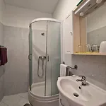 内斯维拉旅馆 - 附楼 住宿加早餐酒店 扎达尔