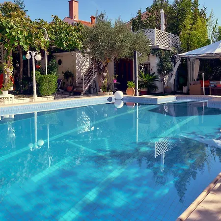 Bed & Breakfast Guest House Villa Ines - Annex