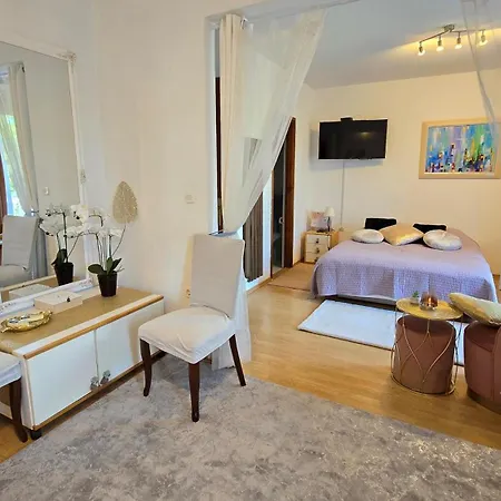 Avalena Residence 3* Zara