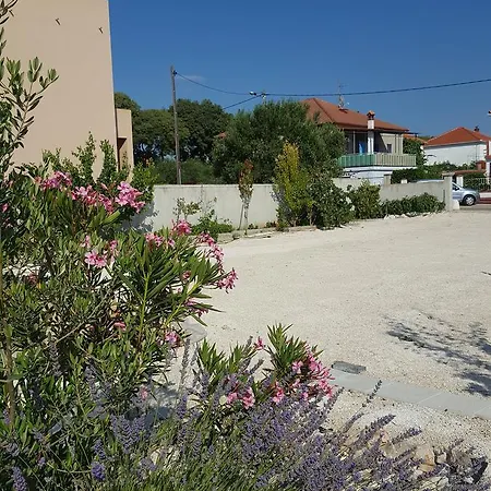 Bed & Breakfast Guest House Villa Ines - Annex Zadar