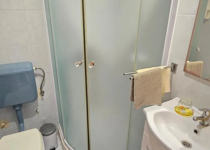 Ines - Annex Bed and breakfast Zadar