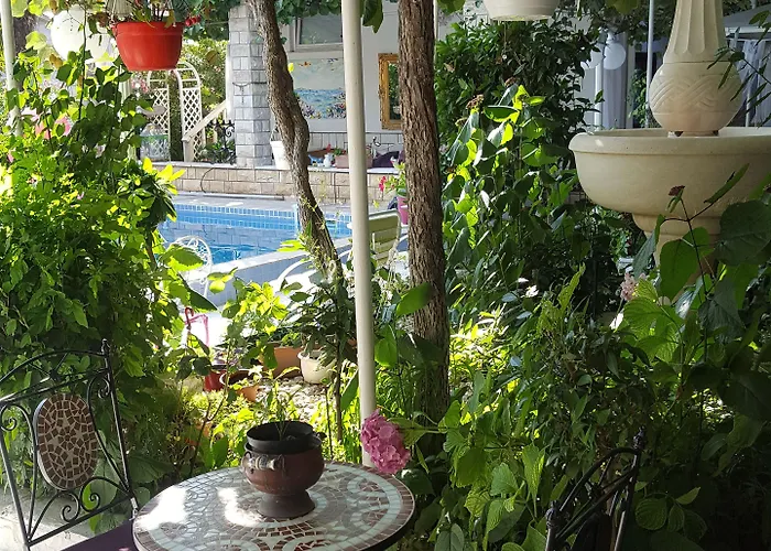 Guest House Villa Ines - Annex Задар