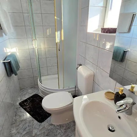Avalena Residence Oda ve Kahvaltı Zadar