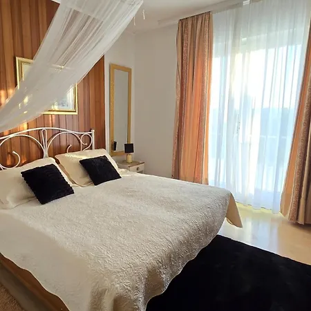 Avalena Residence Oda ve Kahvaltı 3*