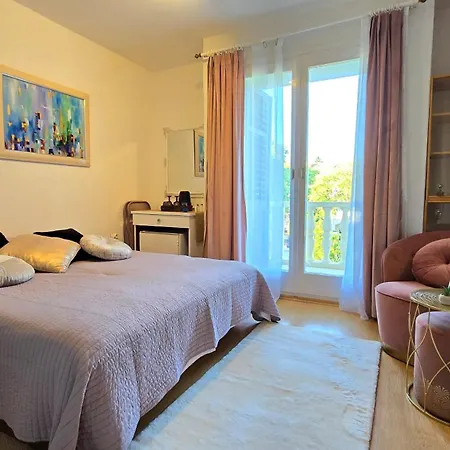 Avalena Residence Oda ve Kahvaltı Zadar