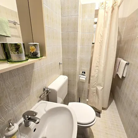 Guest House Villa Ines - Annex Задар