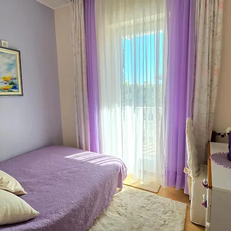 Avalena Bed & Breakfast 3*