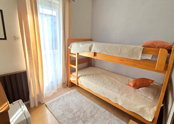 Ines - Annex 3* Zadar