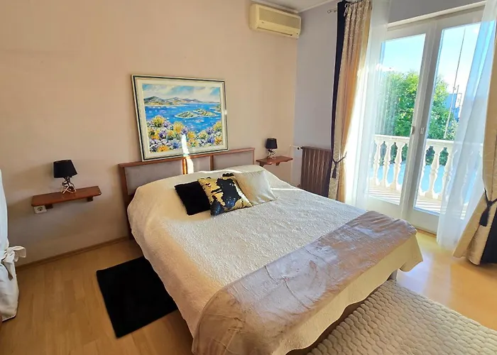 Ines - Annex Nocleg ze śniadaniem